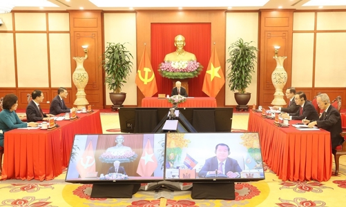 Tổng Bí thư điện đàm với Chủ tịch Đảng Nhân dân Campuchia