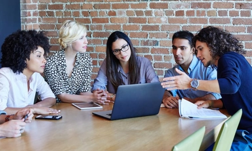 Những điểm khác biệt của Startup và một doanh nghiệp truyền thống 