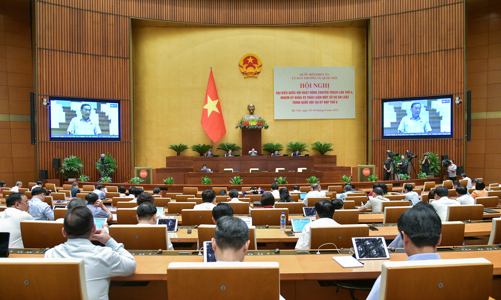 Ý kiến trái chiều về giao Tổng Liên đoàn Lao động đầu tư xây nhà ở  xã hội