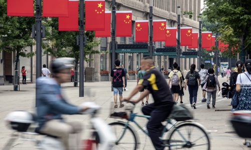 Kinh tế Trung Quốc sụt tốc, thế giới bị 