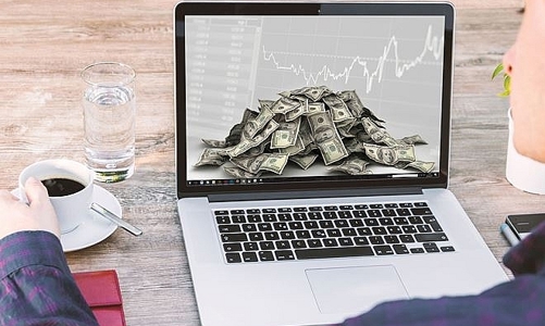 Tiền tiết kiệm trong nước tiếp tục dịch chuyển sang chứng khoán, vốn ngoại vẫn sẽ bán mạnh trong tháng 9? 