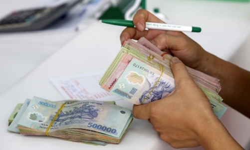 Ngân hàng dự báo mặt bằng lãi suất huy động và cho vay tiếp tục giảm 0,26 - 0,35% trong quý 4/2023