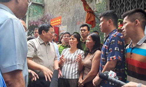 Thủ tướng Chính phủ trực tiếp thị sát hiện trường vụ cháy tại phố Khương Hạ