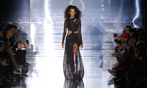 Tuần lễ thời trang New York: Công nghệ thúc đẩy doanh số bán hàng