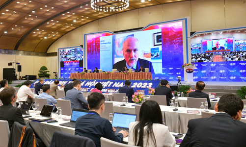 OECD hạ dự báo GDP của Việt Nam năm 2023 xuống 4,9% và tăng lên 5,9% vào 2024