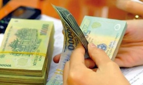 Sớm báo cáo phương án tăng lương tối thiểu năm 2024