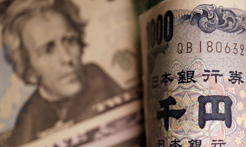 Đồng yên có nguy cơ giảm quá mốc 150 yên/USD vì Nhật Bản giữ chính sách tiền tệ siêu lỏng lẻo