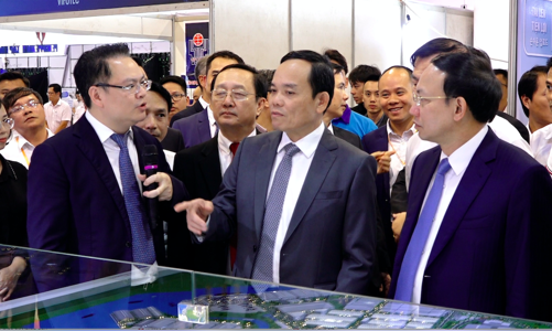 “Công nghệ và đổi mới sáng tạo là nền tảng để đưa Việt Nam phát triển nhanh, bền vững”