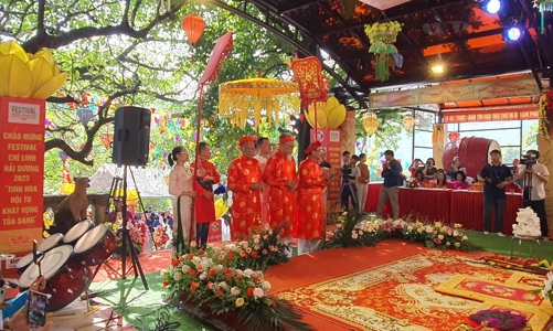 Khai mạc liên hoan thực hành tín ngưỡng thờ Mẫu Tam phủ tại Hải Dương