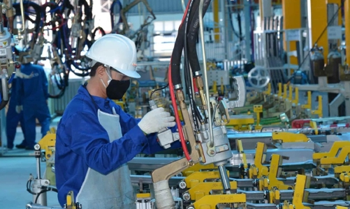 PMI xuống dưới ngưỡng trung bình, ngành sản xuất Việt Nam suy giảm nhẹ trong tháng 9