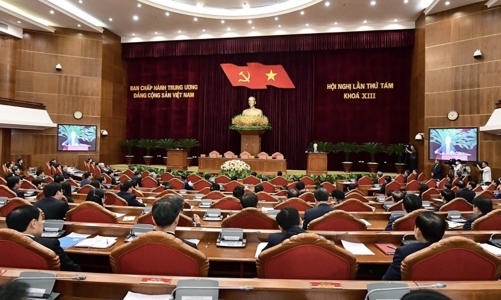 Thông báo Hội nghị lần thứ tám Ban Chấp hành Trung ương Đảng khóa XIII