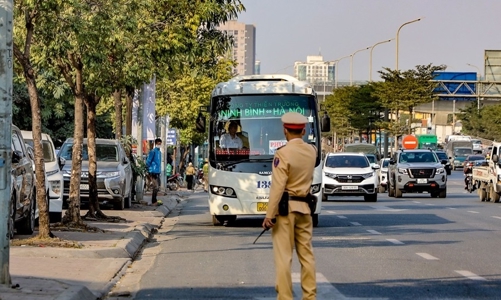 Nhiều mối lo về tai nạn giao thông do xe kinh doanh vận tải gia tăng