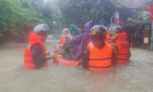 Các tỉnh miền Trung tiếp tục 