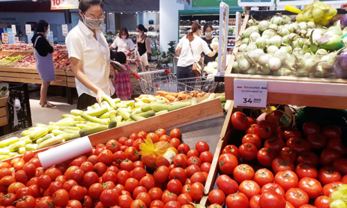 Bộ Tài chính đề xuất giảm thuế VAT 6 tháng đầu năm 2024, ưu tiên kích cầu tiêu dùng nội địa