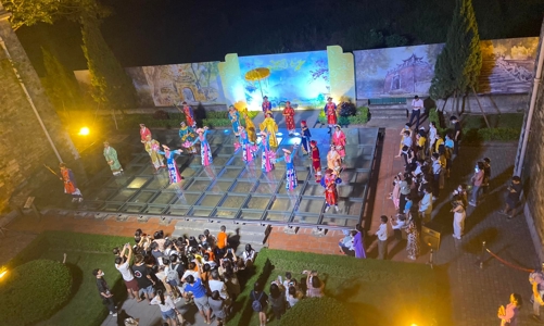 Du lịch Hà Nội ra mắt loạt tour đêm để “đánh thức” các di tích