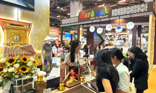 Ngành du lịch TP.HCM tích cực tìm kiếm du khách từ Singapore, Lào