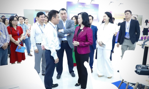 Đẩy mạnh triển khai 4 nền tảng số lĩnh vực y tế 