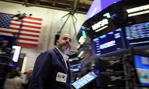 Chứng khoán Mỹ tăng mạnh nhất 7 tháng, giá dầu nhảy 3% nhờ lạc quan về lãi suất