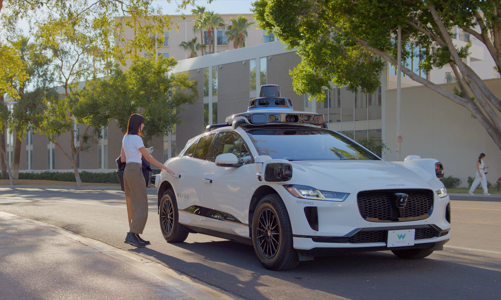 Taxi tự lái sẽ chiếm lĩnh thị trường vận chuyển du lịch?