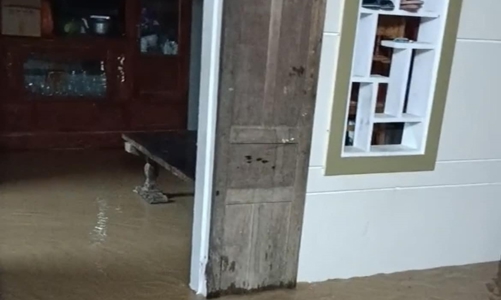 Quảng Trị: Hàng nghìn nhà dân bị ngập nước