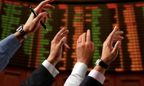 Thị trường vừa bật tăng mạnh, nhà đầu tư cá nhân vội chốt non