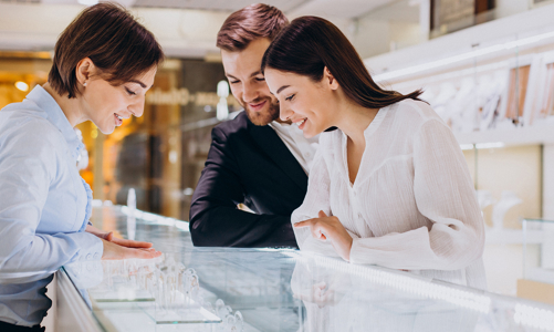 Đâu là động lực tăng trưởng của ngành hàng xa xỉ trong năm 2024?