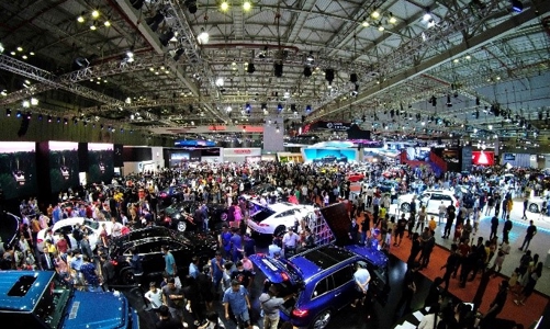 Sắp hết hạn giảm 50% lệ phí trước bạ, các hãng xe khuyến mại lớn