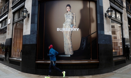Burberry dè dặt dự báo về năm tài chính 2024