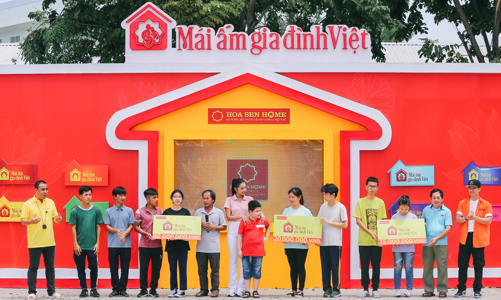 Mái ấm gia đình Việt mang yêu thương về với Vĩnh Phúc