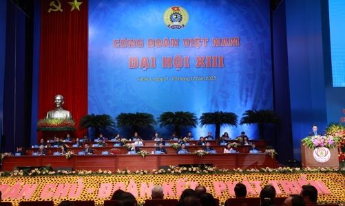 Công nhân kiến nghị có chính sách tạo việc làm bền vững, tiền lương đủ sống