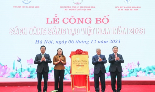 Khơi dậy khát vọng sáng tạo, dấn thân, đam mê nghiên cứu khoa học