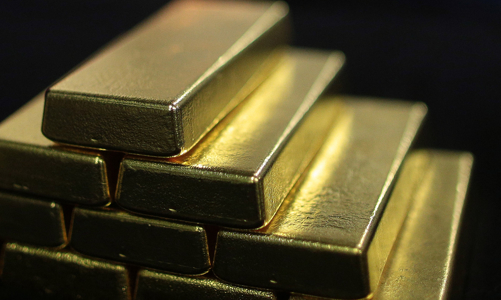 Vàng tăng giá do đồng USD suy yếu trước báo cáo việc làm