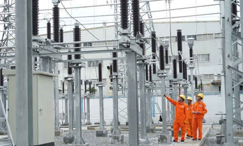 Cung ứng điện năm 2024: “Than và thủy” tiếp tục giữ vai trò chủ đạo, năng lượng tái tạo huy động theo nhu cầu