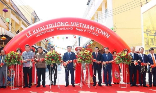 Khai trương Phố Việt Nam đầu tiên trên thế giới tại Thái Lan