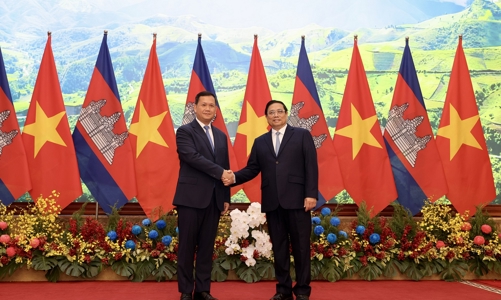 Việt Nam – Campuchia nhất trí nâng kim ngạch thương mại song phương lên 20 tỷ USD