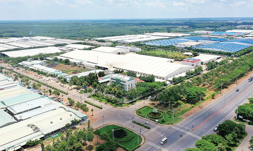 Thị trường bất động sản có tín hiệu tích cực nhưng vẫn nhiều bất cập