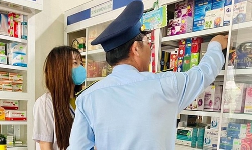 Hà Nội xử phạt 10 cơ sở hành nghề y, dược tư nhân 