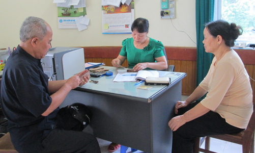 Lí do lương hưu của lao động nam thấp hơn nữ khi giảm năm đóng bảo hiểm