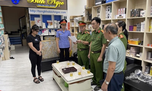 Thanh Hóa chuyển điều tra, khởi tố gần 900 vụ buôn lậu, gian lận thương mại