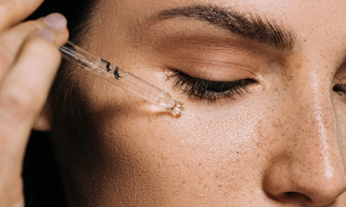 Những dòng serum cấp nước tuyệt vời cho làn da mùa đông