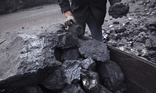 Trung Quốc và Ấn Độ khó “cai” than đá