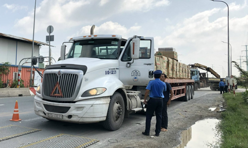 Sẽ kiểm soát xe quá tải trên cao tốc Bắc - Nam bằng cân tự động