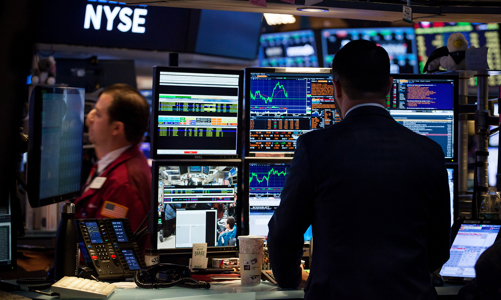 Chứng khoán Mỹ lập kỷ lục mới nhờ cổ phiếu Big Tech, dầu sụt giá vì tin xấu về bất động sản Trung Quốc