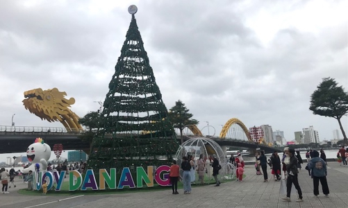Tết Nguyên đán Giáp Thìn 2024, tổng lượng khách du lịch đến Đà Nẵng tăng 37% 