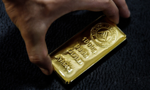 Giá vàng thế giới khựng lại sau tin Fed, “cá mập” SPRD Gold Trust xả 6 tấn vàng trong một phiên