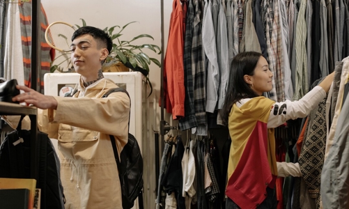 “Bùng nổ” xu hướng: Năm mới tiêu dùng đồ cũ