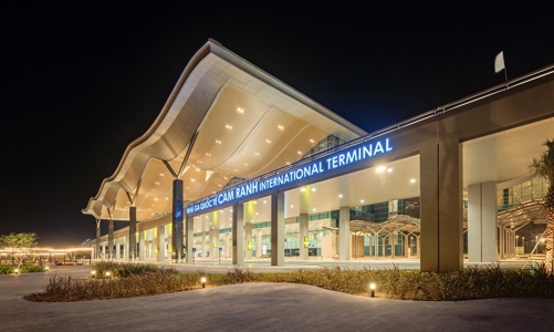 Singapore’s Changi Airport to help boost Cam Ranh Airport’s aviation services