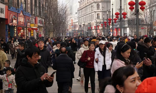 Kinh tế suy yếu, Trung Quốc lùi xa khỏi ngưỡng nước thu nhập cao