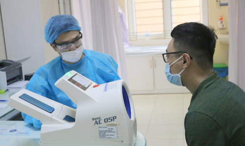 Kiểm soát chi phí khám chữa bệnh bảo hiểm y tế bất hợp lý