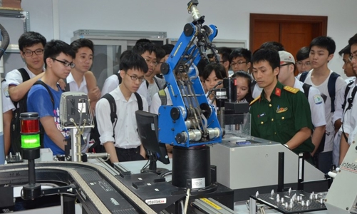 Hỗ trợ vốn cho các dự án khởi nghiệp của sinh viên trường nghề 